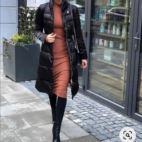 Guess black puffed women coat size medium preowned - Picture 1 of 9